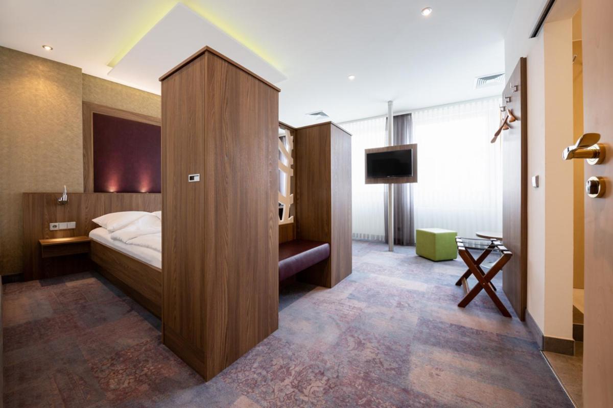 Kronenhotel 4* Stuttgart